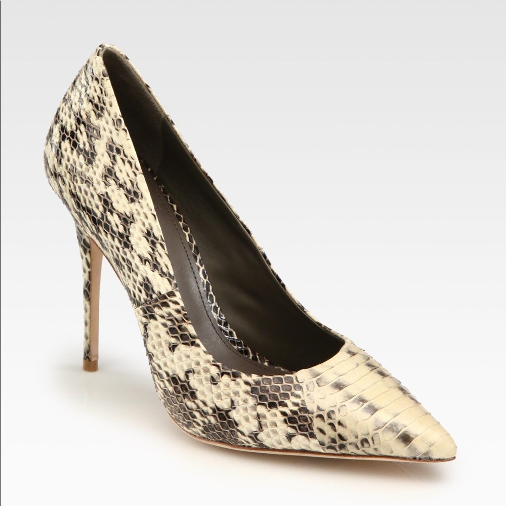 EUC Tory Burch Cecilia Snakeskin Pumps, 9.5M - Picture 1 of 15
